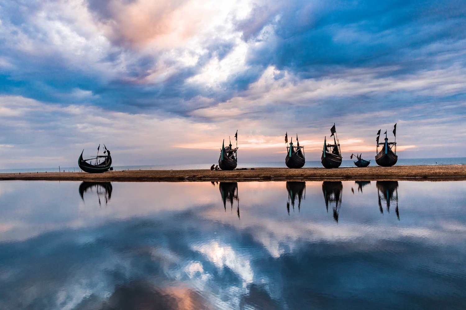 Cox Premium: 3-Day Relax Tour to Cox's Bazar (৪ রাত ৩ দিন)